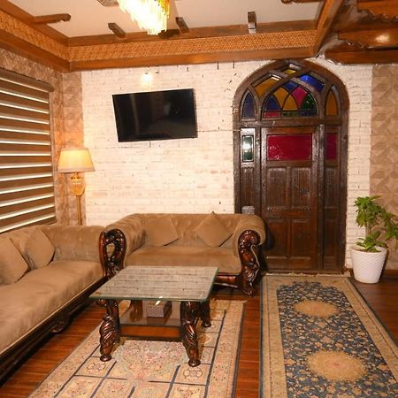 Hotel Green Rooms Srinagar  Ngoại thất bức ảnh