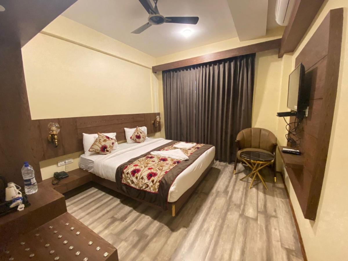 Hotel Green Rooms Srinagar  Ngoại thất bức ảnh