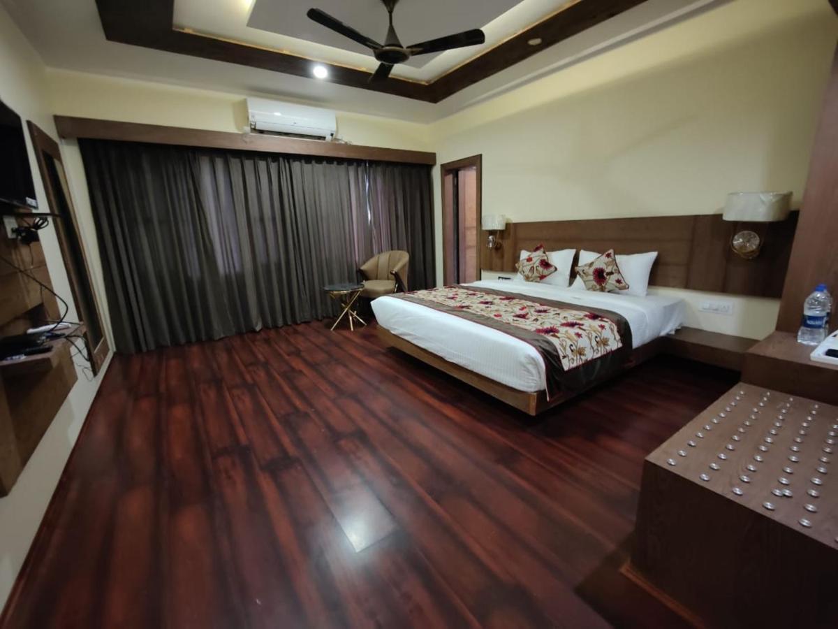 Hotel Green Rooms Srinagar  Ngoại thất bức ảnh